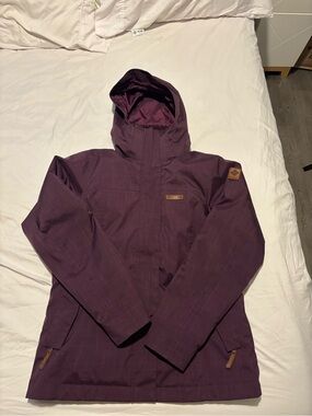 Columbia Plum Hooded Ski Jacket